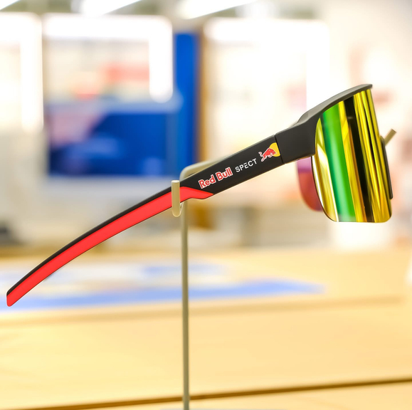 7045c3c9-78de-40b2-bbac-4cd04e4ec854