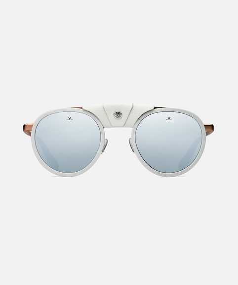 e1012b73-0a79-4407-a80e-4dd9c14daae7