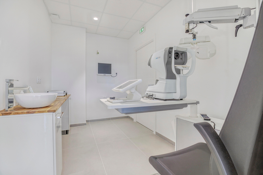 6b3982b8-775c-40db-9899-8e8c355a8dc0