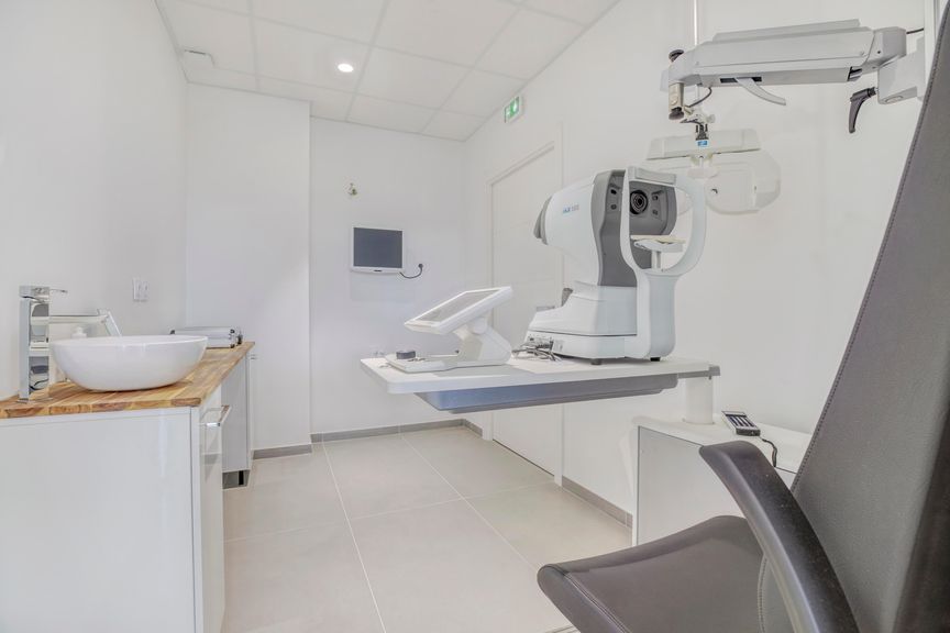 6b3982b8-775c-40db-9899-8e8c355a8dc0