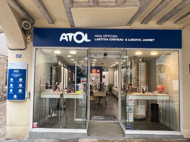 22e84f42-c5f6-4ca2-8939-3c109a581f3f