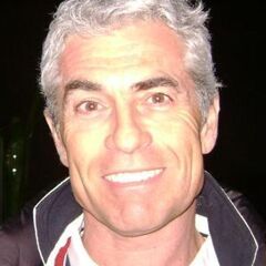 M. Alain Delpuech, votre Opticien Atol à Tournon