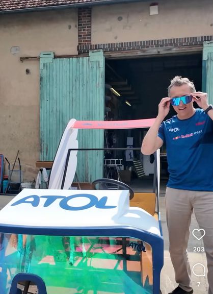 d263b8a4-c0ad-4d75-b6d4-ff1660d7101a