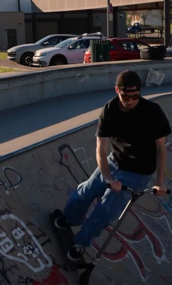 d42cc740-e871-4ecc-8313-661a87707581