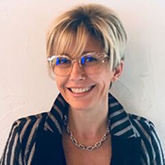 Mme Nicole Arfeuillere, votre Opticien Atol à Cogolin