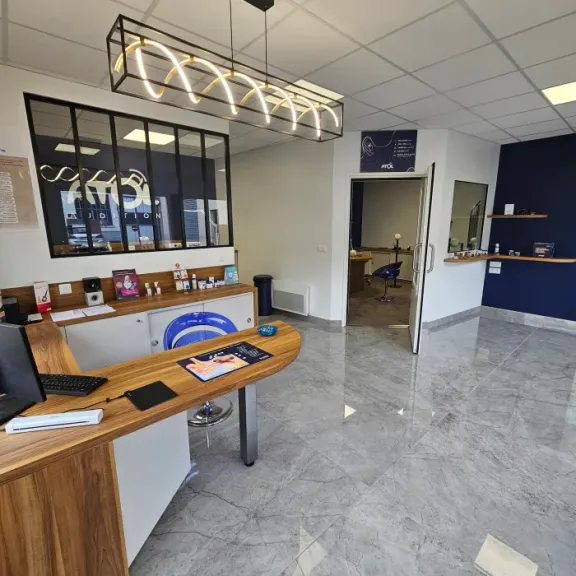 8f93cd7b-3cbd-4cbb-a531-bcf497e98c9c