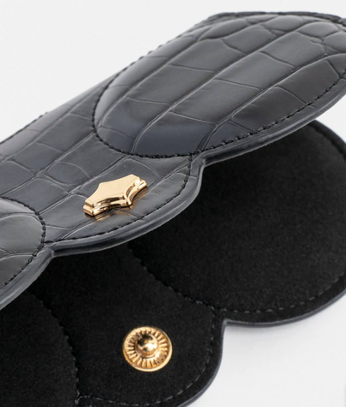 2646eb01-a164-44d8-9252-e130266936d1