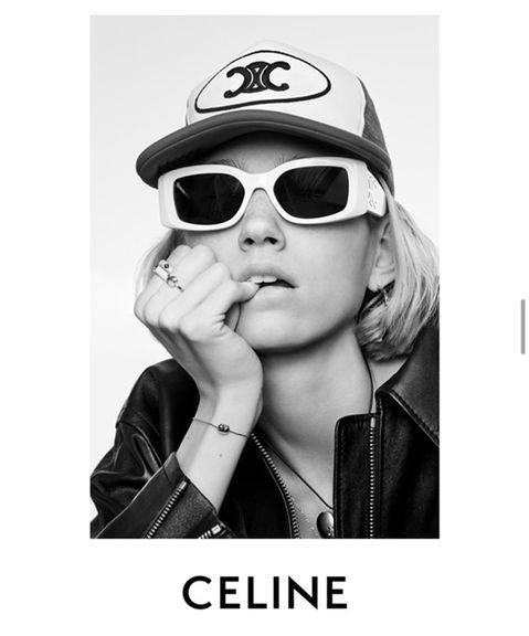 69246360-52fd-4d5e-b592-30b3fef8843e