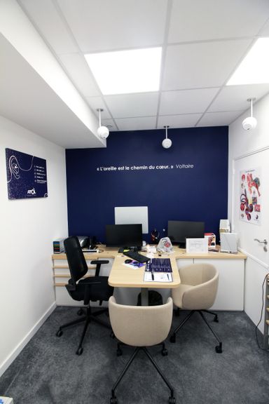 f9f83e76-f51c-402e-824d-287be4a19623