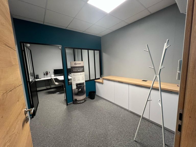 3c7ca702-eab3-4837-8d77-a138f296f204