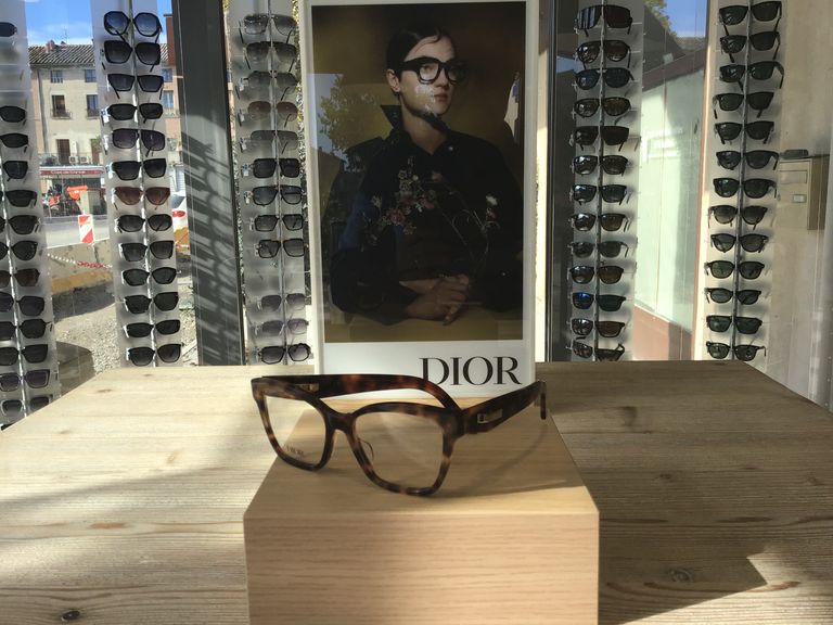 d1db64af-4ace-4709-85b5-8358a75e68e7