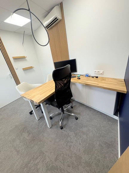 696b1876-57a8-4c3e-a3ff-81ff70940fc4