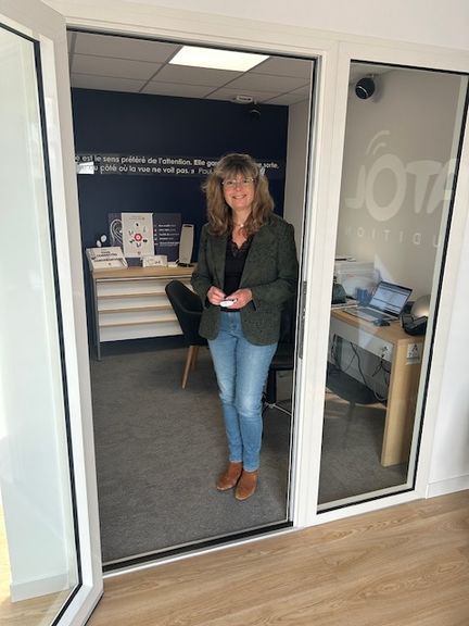 98f954b5-a0a5-4566-87ab-49c274a09f8e