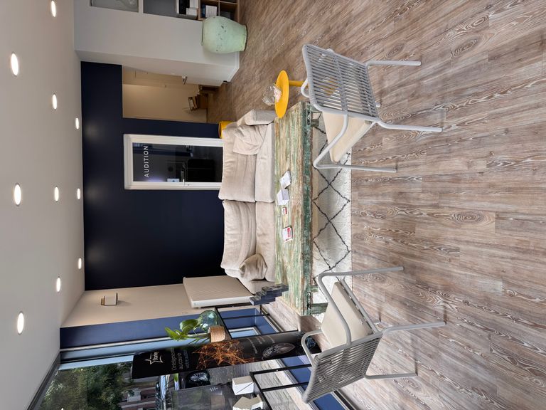 e18785c6-d469-4cc2-ae84-d3781b6efd07