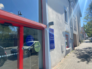 a6a0d7e3-2c3b-47de-b3a4-627d33c5eed0