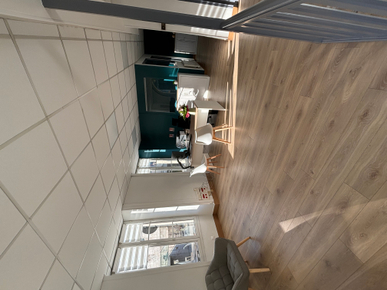 1967b9de-fdc3-4a2a-93a7-594cefdca6a6