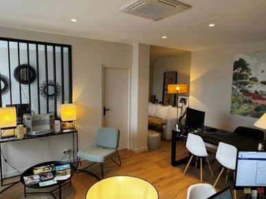 0c0dfbd6-3ed1-4d0d-97a2-b69daaefca42