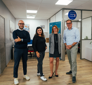 e1cff127-98ec-40cb-bfa7-9b7c4ec76d44