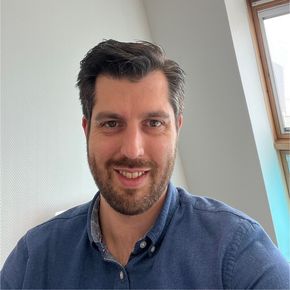 b8701a83-5e83-4f7f-90fb-9eb6b908c169