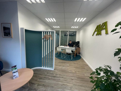 98bf3e20-08a0-462e-8530-72750d449bab