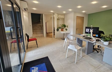 d42612de-8fb4-4c1c-bd17-8bcfdb60b6d0