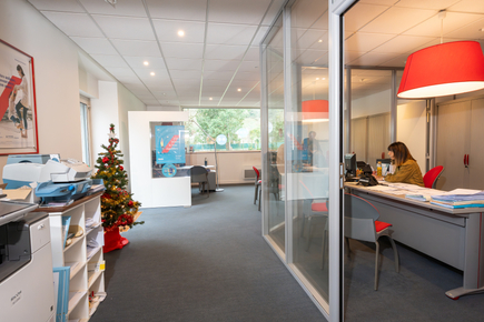 f0c3bc66-e7bc-447e-a0df-87cf8db09b28