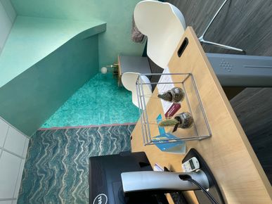 47eae384-e900-49e2-9c56-002e53375582