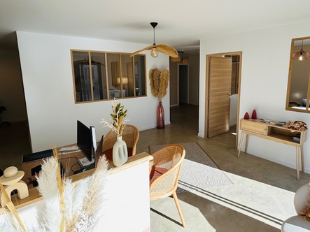 Image de présentation de Exclusive Office