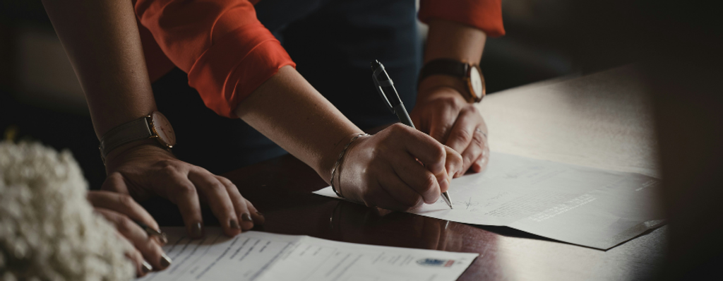 b6b9f11c50c24315b6b6a4136e5f921e