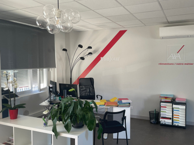 GuIqwFysZQ2xst6aLeBVFf5-SWBKG-Zz5JvRdrwbL-J4gVAZEn63SvnGrPui5ColeFzxnwOIfC7oESGQqA=s0