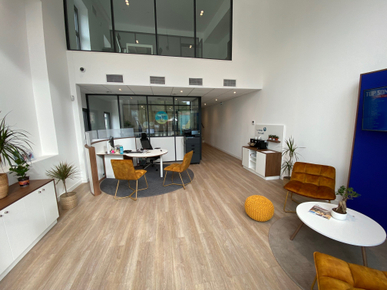 BuOWmEsvTyrNuadVXr9b75Ob1q1mkqutU56lhA0gjM6o2vtxcZSzJeTc6rqha8gKBSpizLtUEvGcQWUl=s0