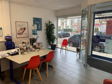 afvbp73-x8mLkHU1MV-Jl2R2x60ylupTAanwPxzGcJWHnPqtQLON-fp5ax62AwXXDsTGYYEmsJ5u5zVq5Q=s0