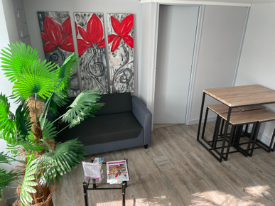 Aa9eWz-bKgCMP7A1CZzaD9NuwKtJGVhUIdCJOgFJ1qrPOjVQLFpE4QQNAM4ebRcC8aF_r7-lRa7qKrOg7A=s0