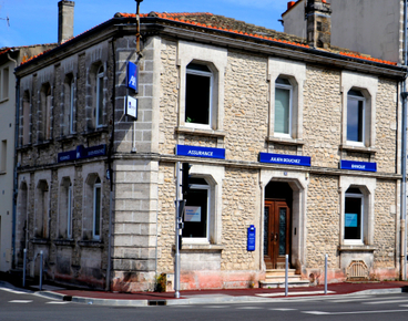 eTz_CQFBVI19y0mtF2Nze6bd2JSjGM_-q6QNeeCHKcDTeb_mHuvLBUhHupch6YAWjex9KxWCTSJicyN6sw=s0