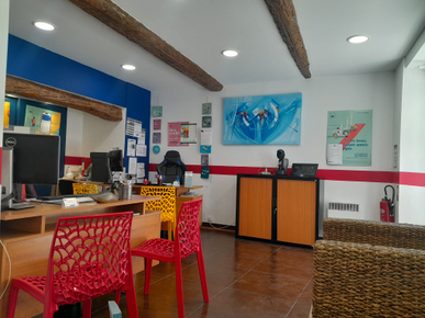 rvGHJsXVoxP_Ku0oBD3_DQZuRMUfmqiIyiK50EcJDf50WZ7-IihHIqOeHY3ZkGyAeIWWy0fT5KG6qcplJg=s0