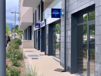 f_suDLlf0x4C5CUjll0U6iTNqxSSl1QlrScwxFsyVnQcdFg_2zobGj-Jg2bDDNXMlrRALuHw8gxd1-e8=s0