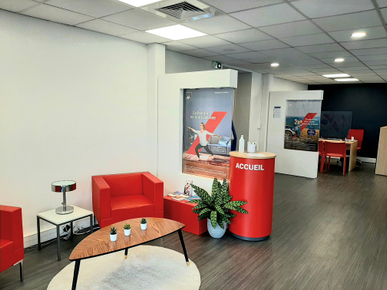 ICFeS00-97x8QqrHOG3tOdRn75UgmLOApz5WAyz6rByWLpWEXh3bzw_sITnErLcL0g-bWGb33tOejULc=s0