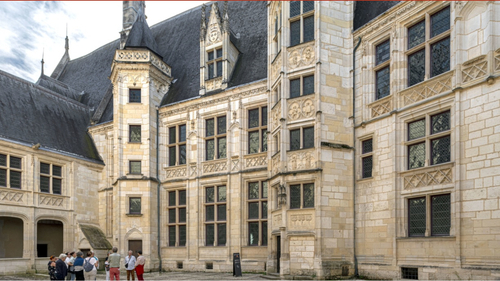 d29f7548-1121-40b2-8496-2d8b564bf7f8