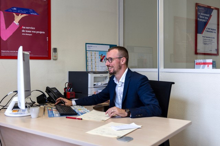 b5b4c963-463a-4b04-bfad-27fda209f87b