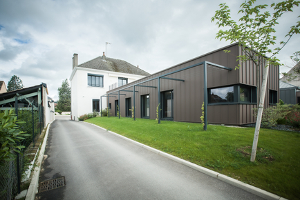 9Txax-F7-_pU6-BySXs1aau8MCtWMWfL5Uu99ZMMT3aLBIAbVz2feVIYaD4-LtFvJXOjqylRZEG1B6kW=s0