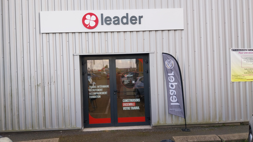 930d97dd-b627-4bef-b748-7edb4156b50d