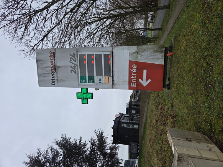 70f82a02-97e9-49a6-adf4-41b9b12913af