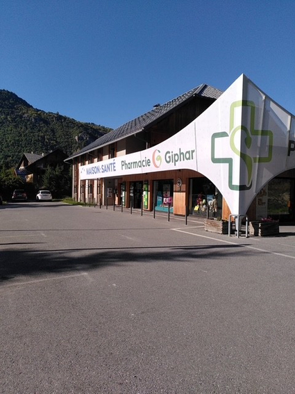 b6ed17a8-3584-4006-9b5a-456ac1a43019