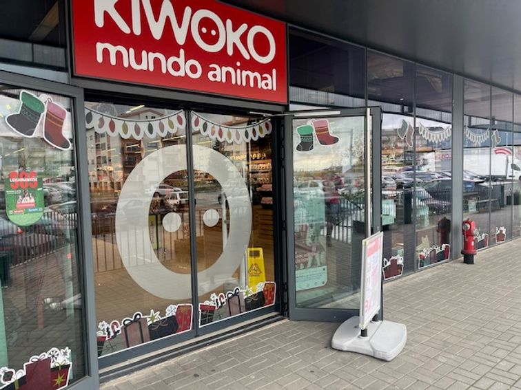 8dc94883-f1fd-40e2-829e-11cfaa943450