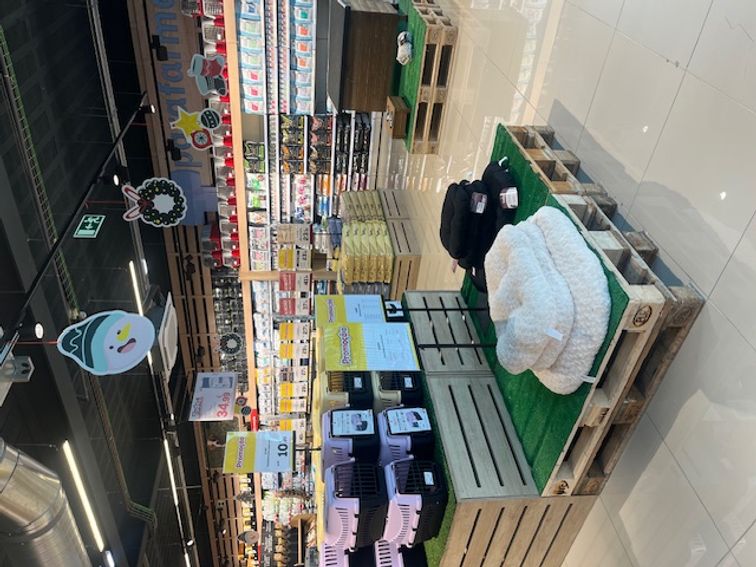 41970213-d785-47a9-a4d7-523c634bf1e1