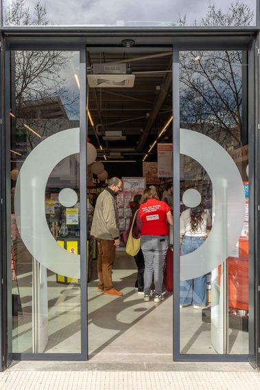 417742db-6f47-4dff-a813-c4a1cc365b31