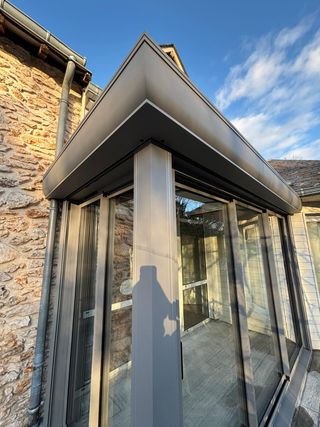 a6810984-bc52-4e09-9deb-c3eba5ad20ff