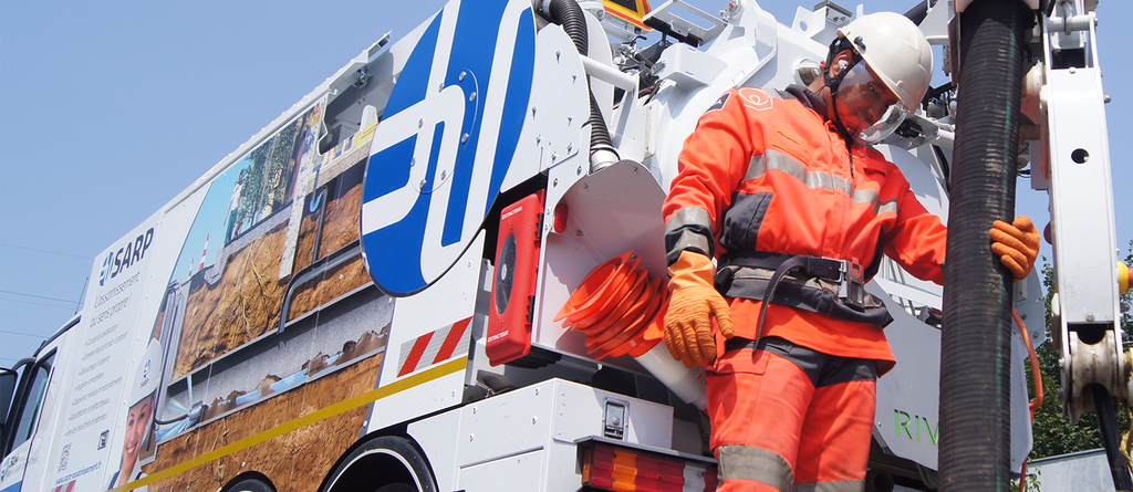 15ec4d69-46c8-49e3-9fa5-9b7138acd35b