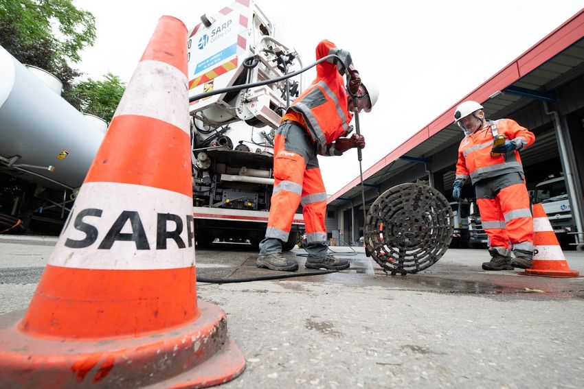 7d6d25ae-0c63-4635-880e-1ed55b476fce