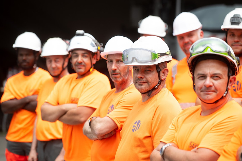 b77f85ed-4283-4b29-ac28-1008aa4606ac